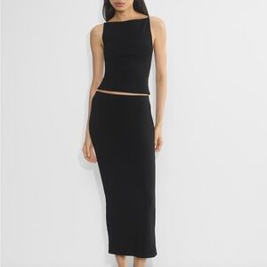 Aritzia Babaton Formulate Skirt, Black, Size S